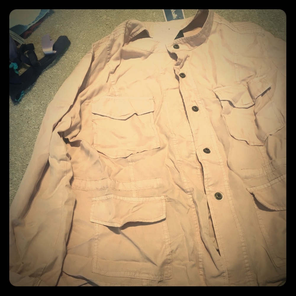 Blush colored long sleeved light jacket